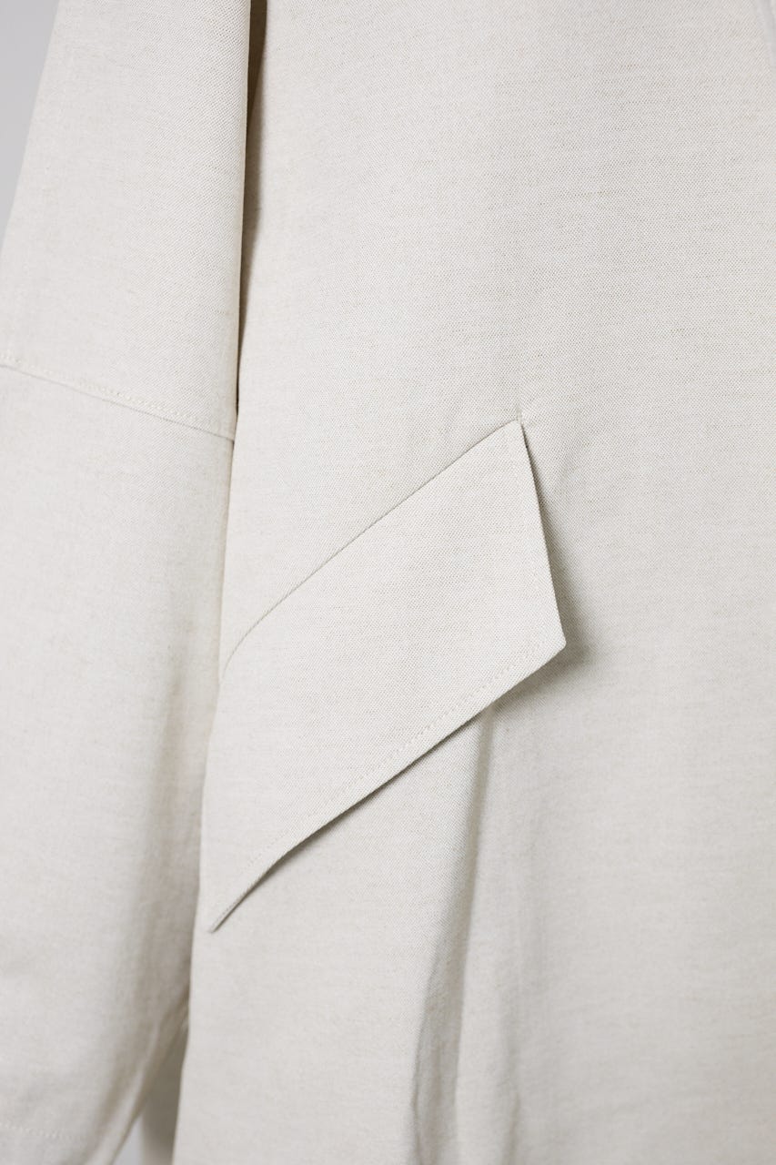 Hella_sheltering dry half coat IVOY FREE