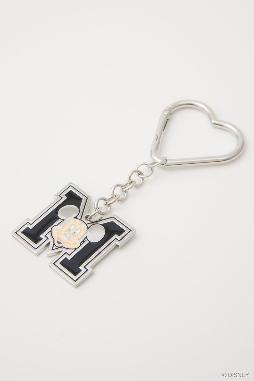 MD (M&M) INITIAL CHARM BLK FREE