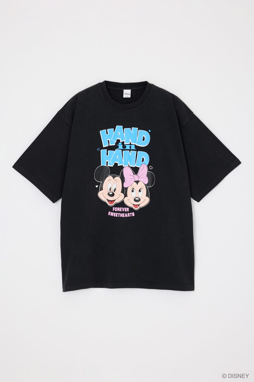 MD (M&M) HEART BIG T BLK FREE