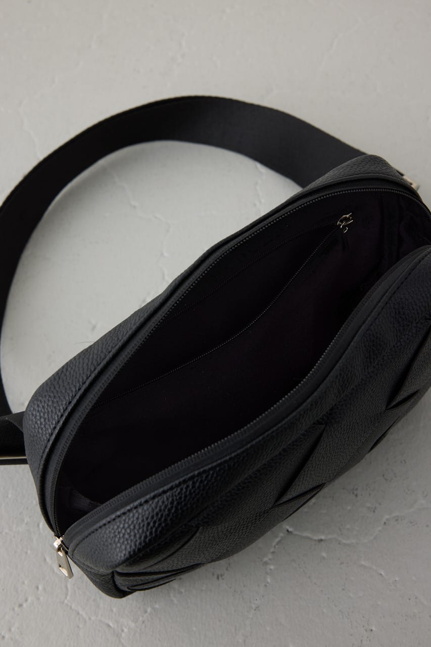 イントレチャートボディーバッグ BLK FREE