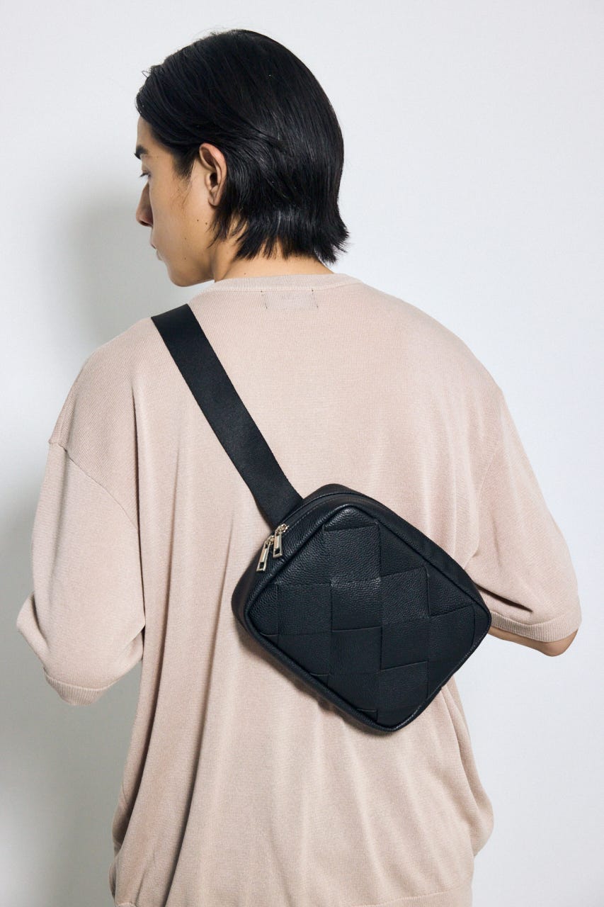 イントレチャートボディーバッグ BLK FREE