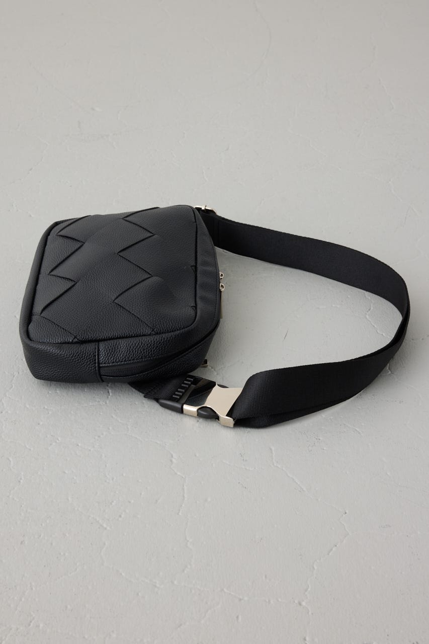イントレチャートボディーバッグ BLK FREE