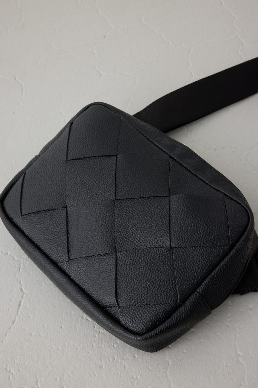 イントレチャートボディーバッグ BLK FREE