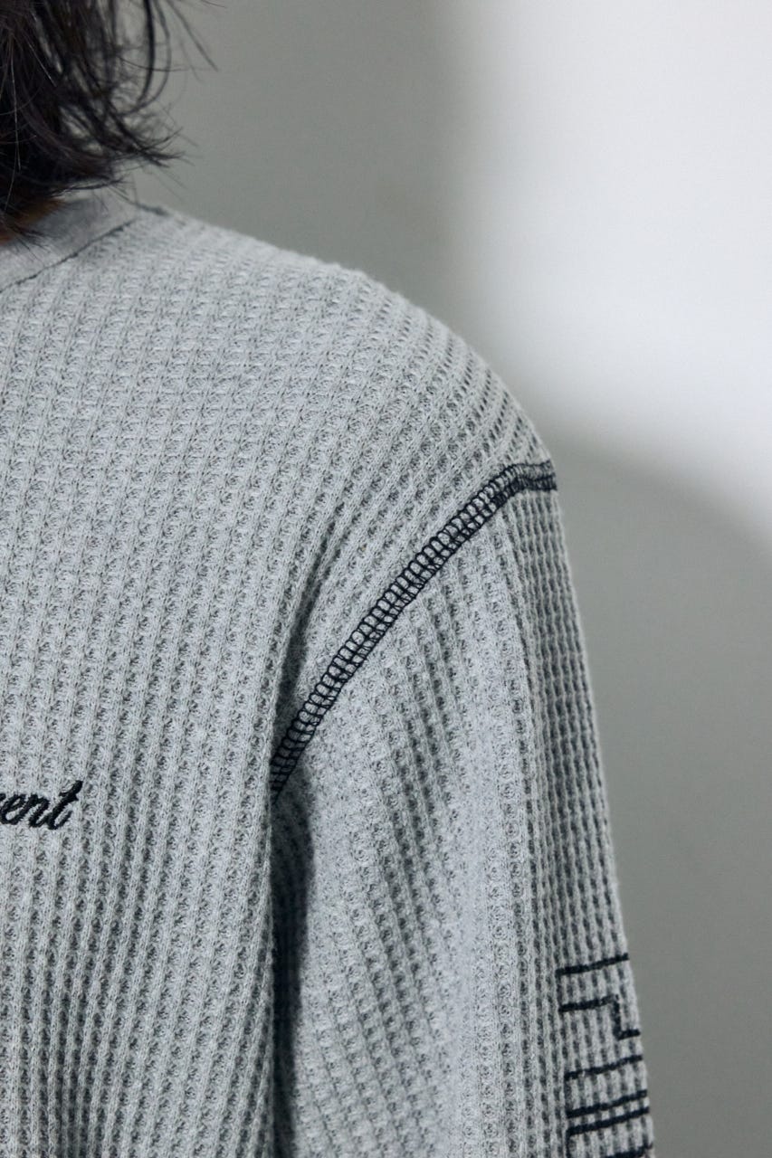 ワッフル長袖グラフィックトップス C.GRY M