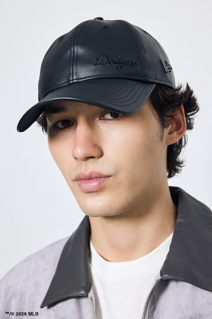 【NEW ERA×AZUL MLB】合皮キャップ BLK FREE