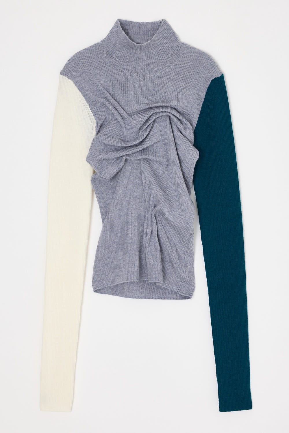 KNIT WEAR