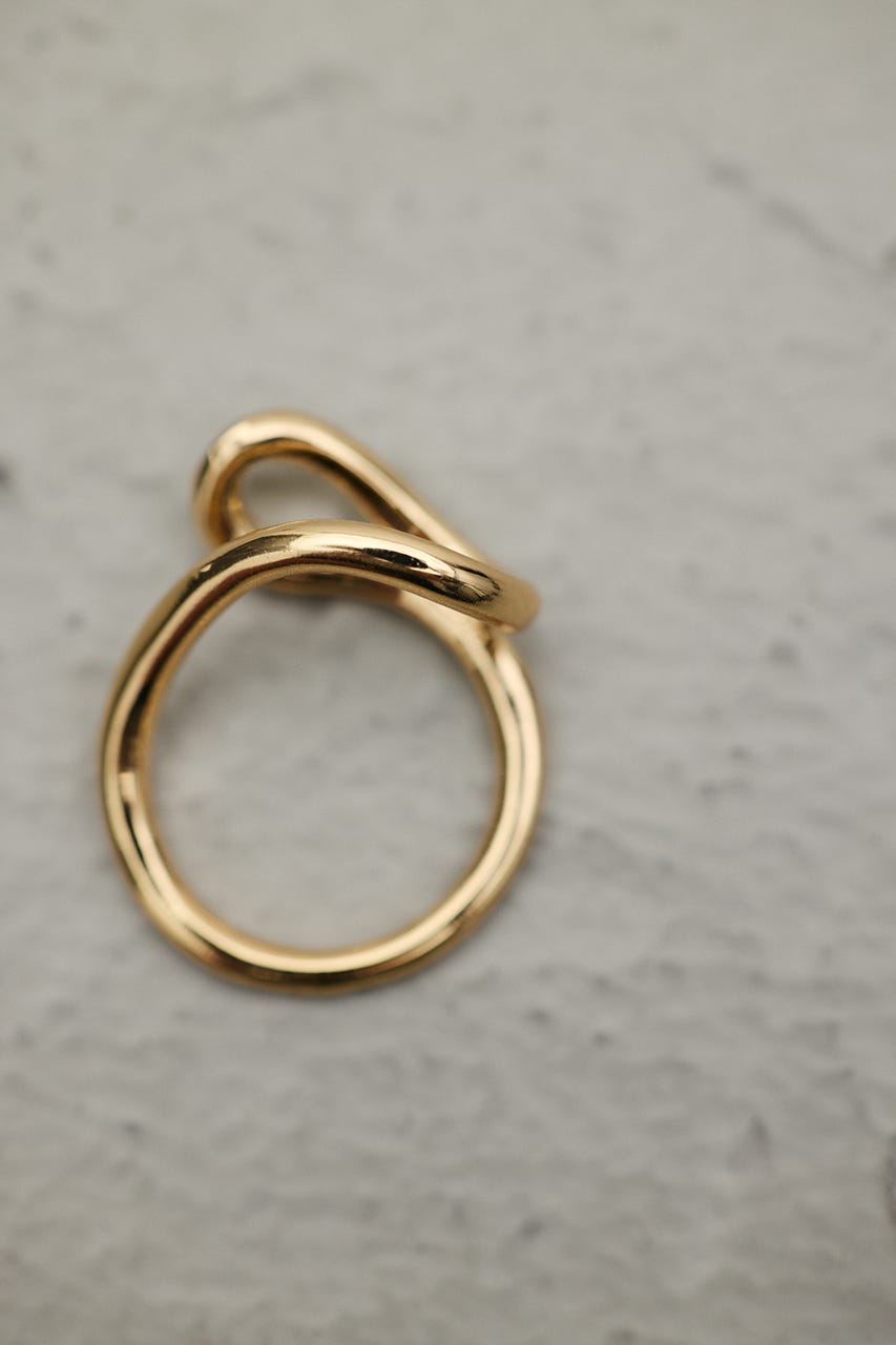 サークルデフォメーションリング GLD FREE