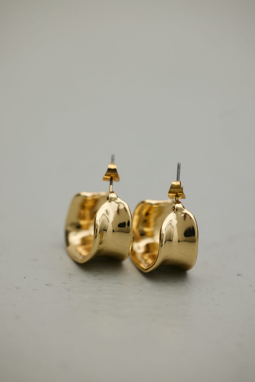 ワイドソフトカーブピアス GLD FREE