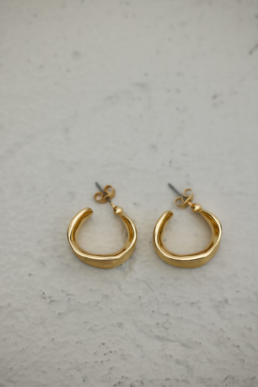 ワイドソフトカーブピアス GLD FREE