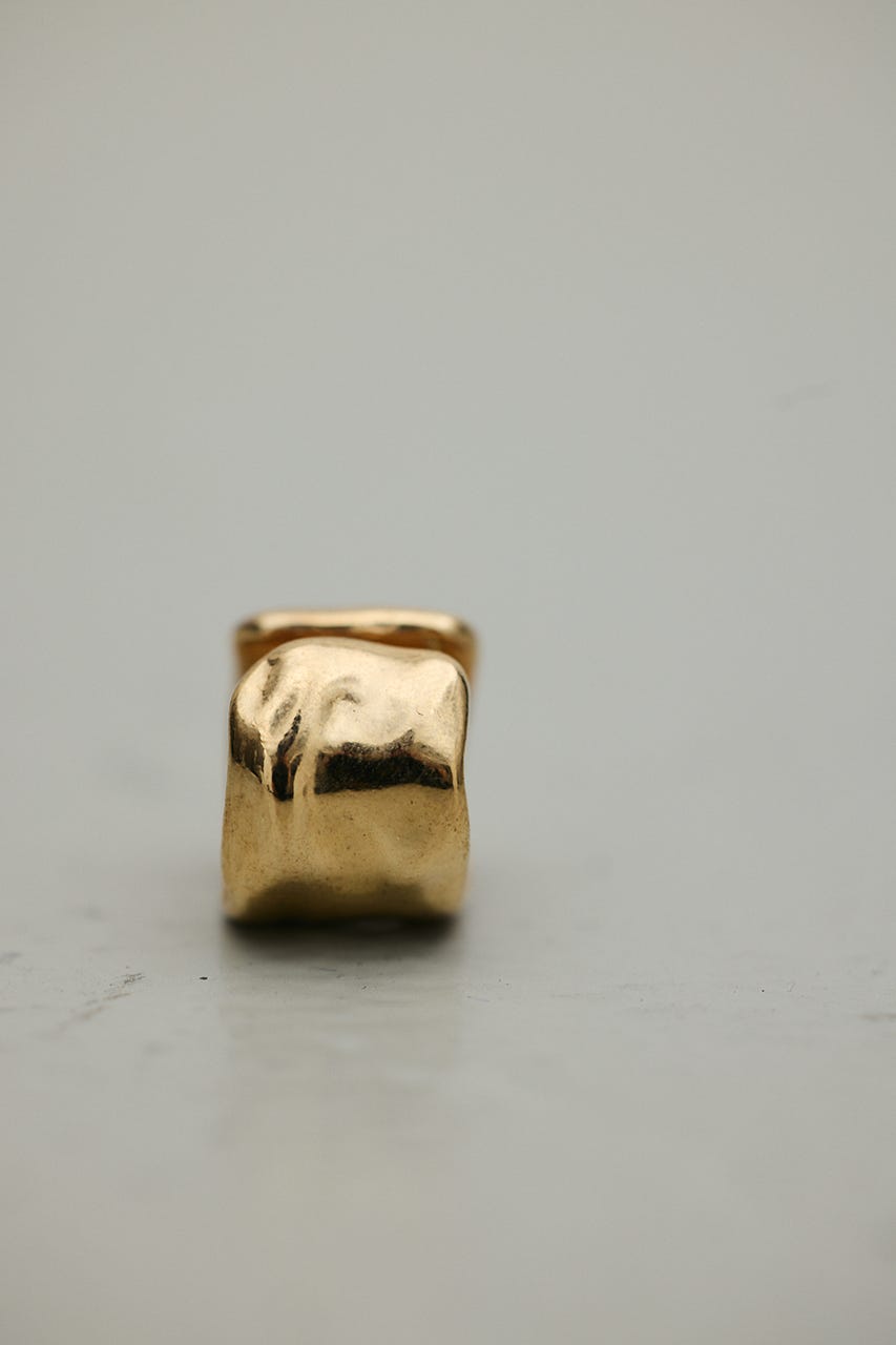 ワイドバンピーイヤーカフ GLD FREE