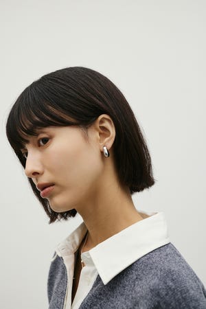 プランプダイヤピアス