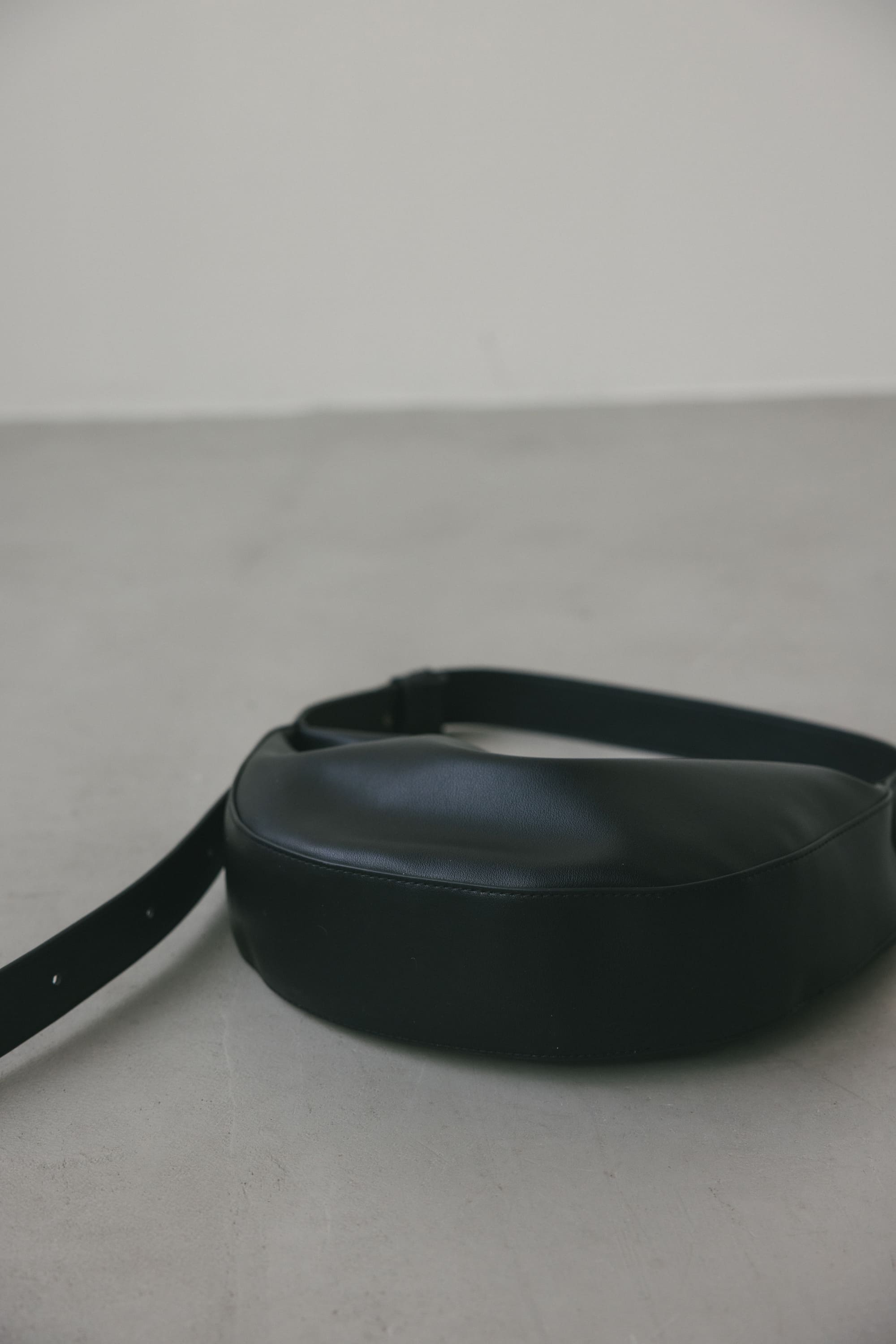 マンドリンミニショルダーバッグ BLK FREE