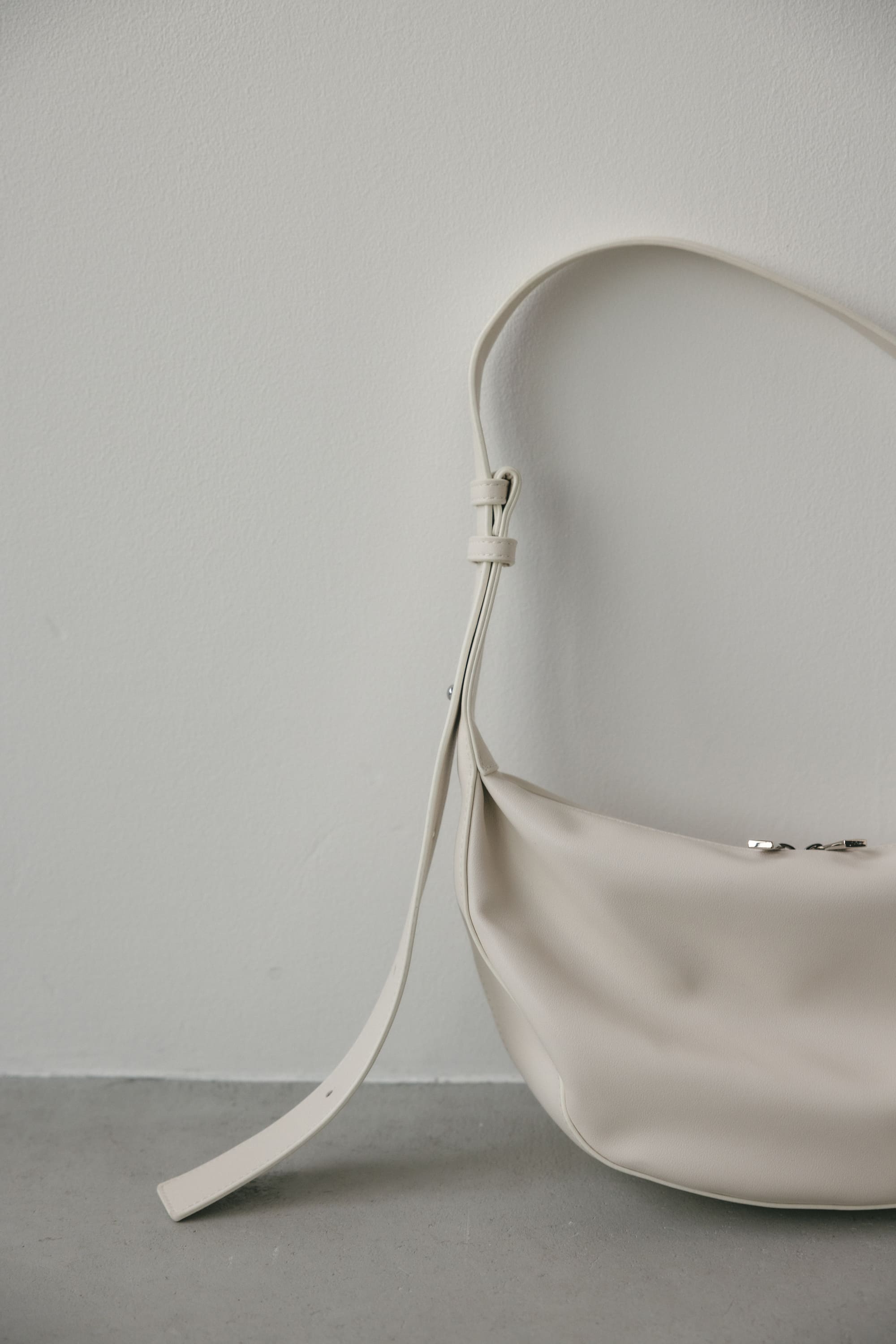マンドリンミニショルダーバッグ WHT FREE