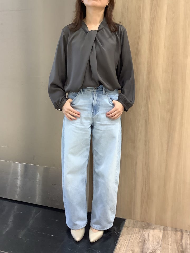 アールグレイさま専用●TOGA●サテンブラウス●キャメル×ブラック● 変形タックサテン ブラウス 長袖 レディース(M グレー): 東京シャツ