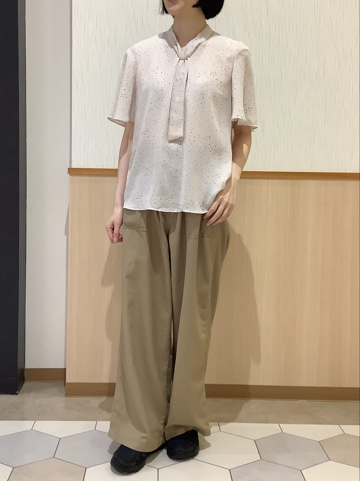 接触冷感 ジョーゼット ボウタイ ブラウス 半袖 レディース(M ベージュ
