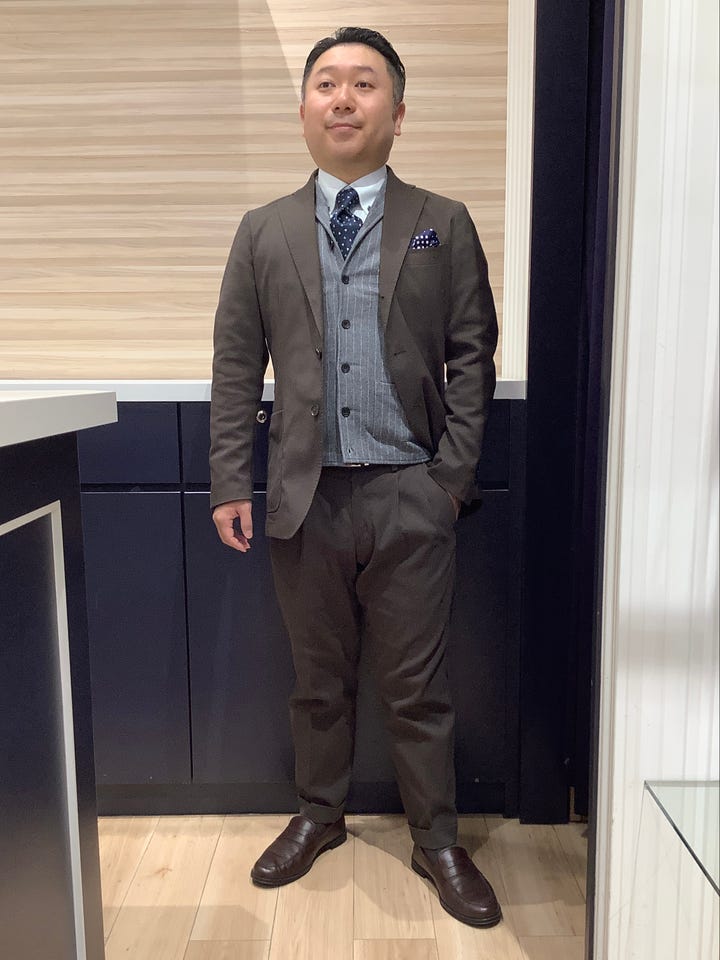 【グレー×エンジ】前身カットラペルニットジレ チェック メンズ BM05I501DP50X00-85 前身カットラペルニットジレ チェック メンズ(M グレー×エンジ): 東京