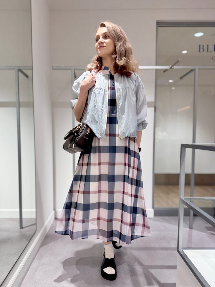 BLUE LABEL CRESTBRIDGE ブルーレーベル・クレストブリッジ スタッフ