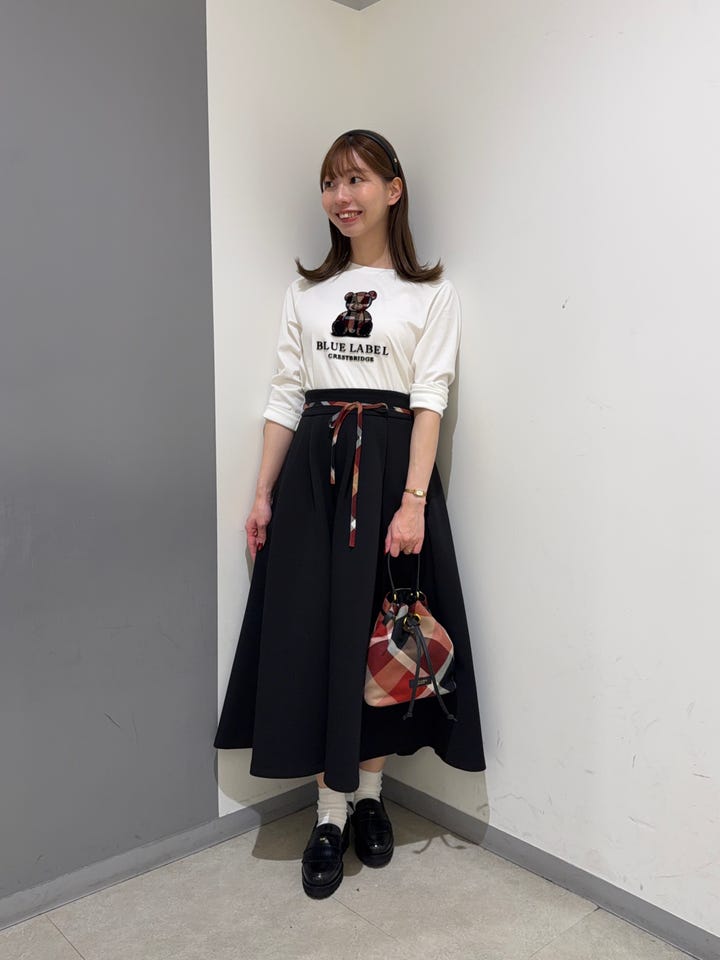 BLUE LABEL CRESTBRIDGE ブルーレーベル・クレストブリッジ スタッフ
