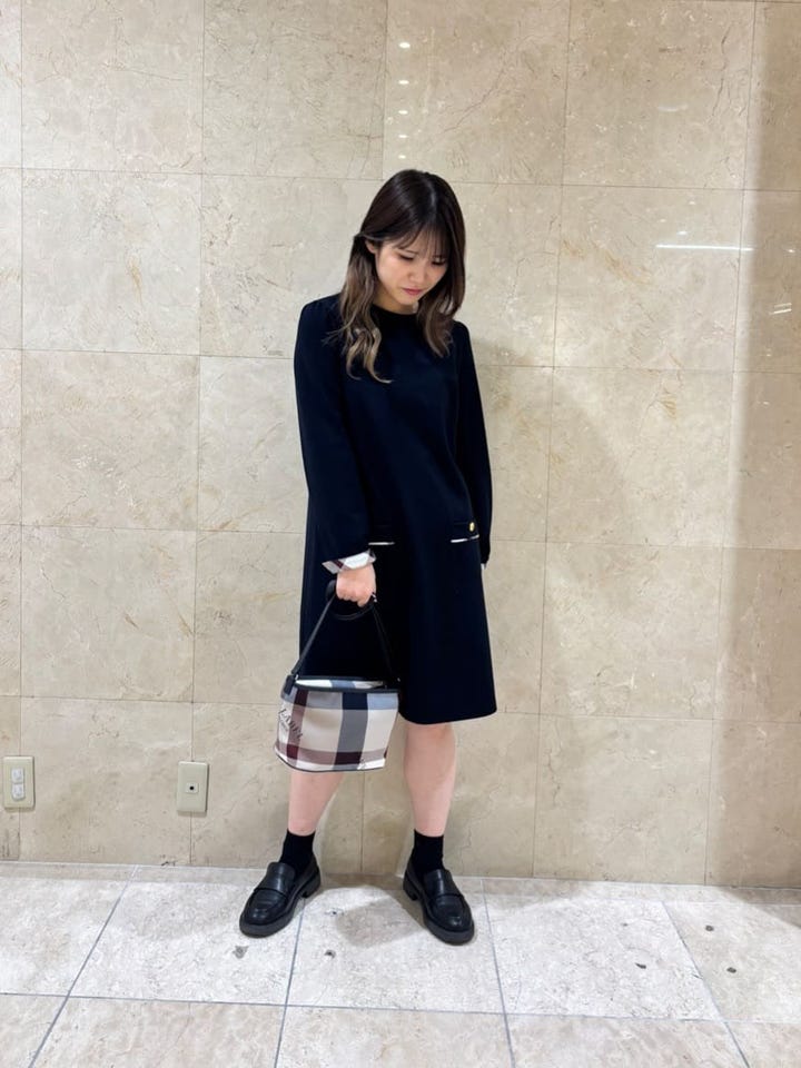 限定カラーあり】アモーレポンチワンピース（ドレス）｜BLUE LABEL