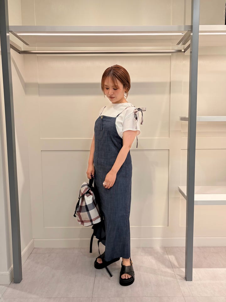 BLUE LABEL CRESTBRIDGE ブルーレーベル・クレストブリッジ スタッフ