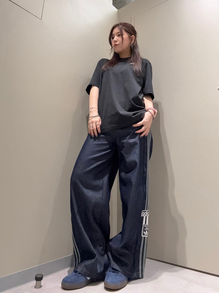 レディース プレミアム エッセンシャルズ デニム パンツ インディゴ