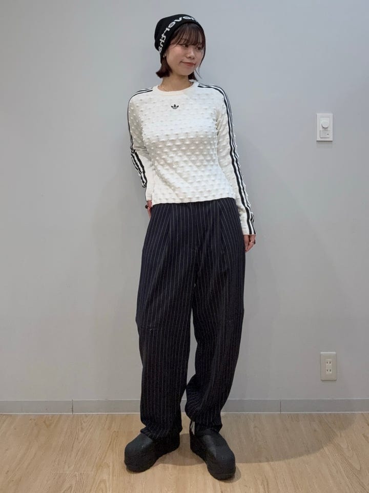 レディース アディルナ スリム ソリッド スパイク ニット スウェット