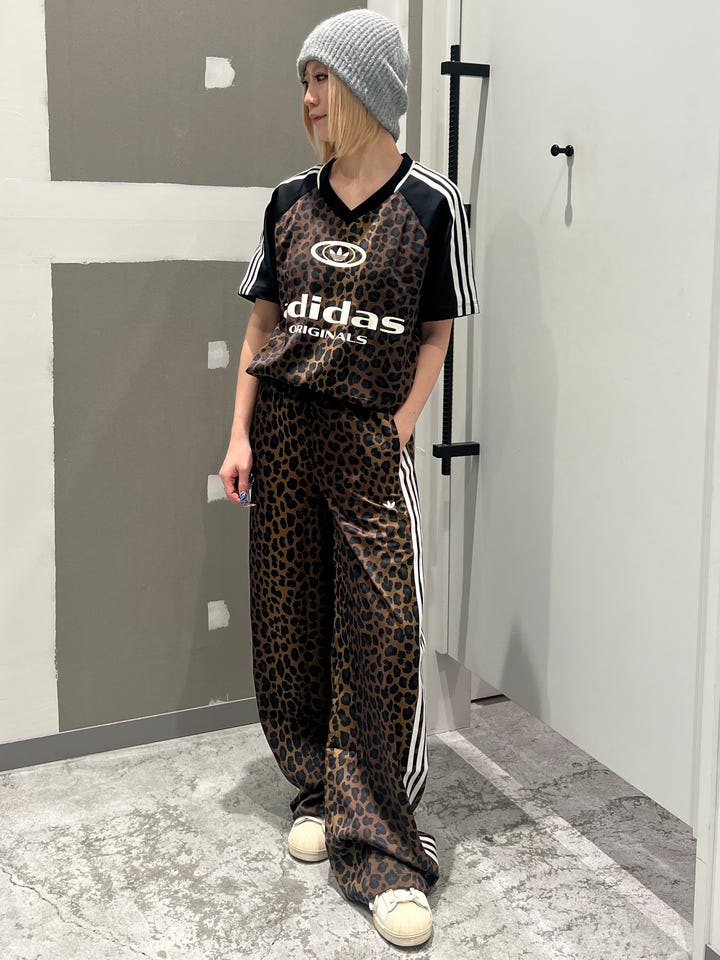 レディース ADIDAS ORIGINALSワイドレッグ サテン パンツ マルチカラー