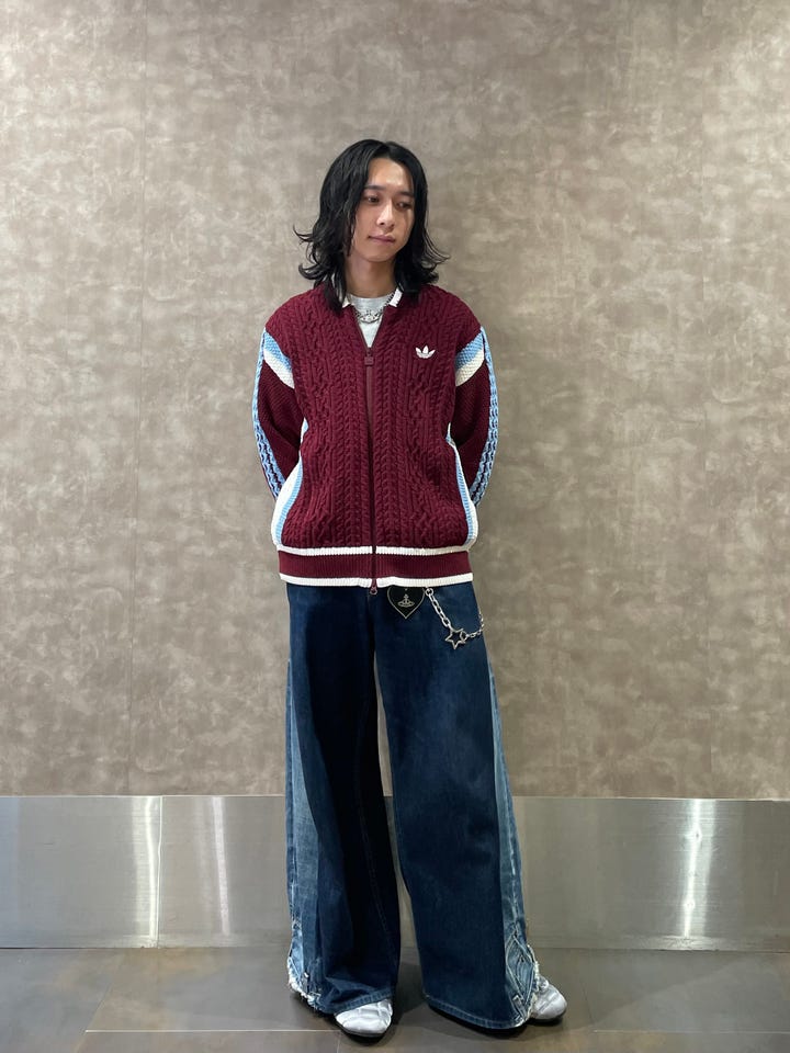 レディース KSENIASCHNAIDER ビッグポケットパーカー ブラック