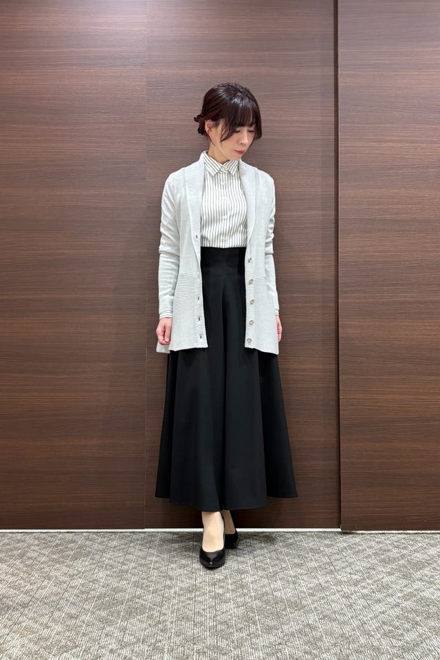 【美品24200円】ナラカミーチェ ラメペプラムロングカーディガン LL グレー NARACAMICIE】ラメペプラムカーディガン(1(M)9号 ライトグレー): ナラ