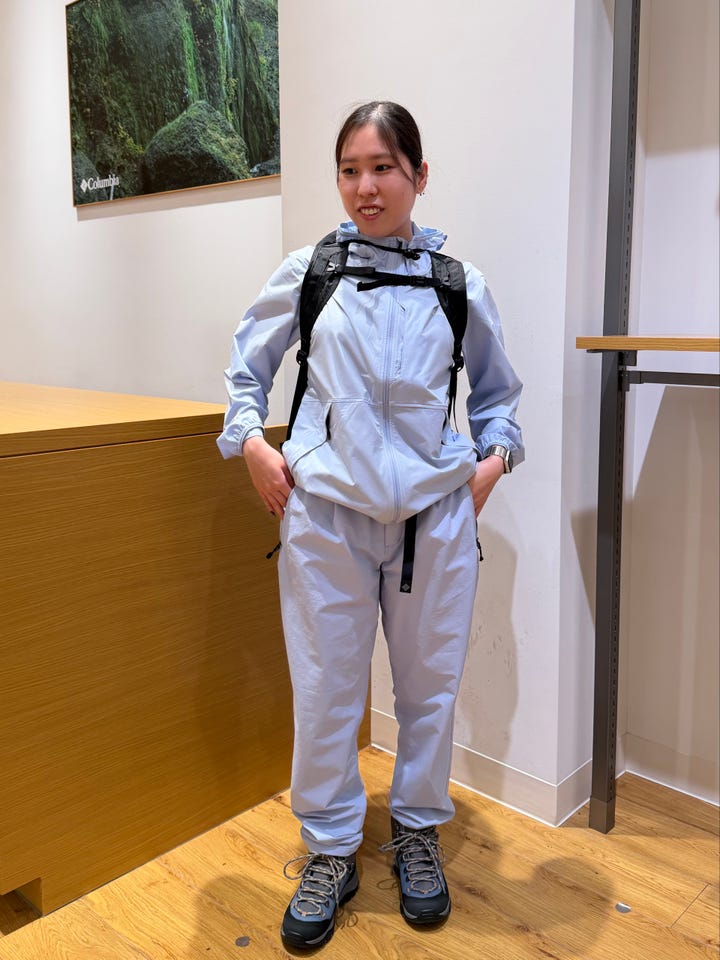 コロンビア ららぽーと磐田店のクリスタルロックショートスリーブ