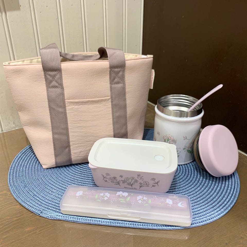 食洗機対応 抗菌】ランチボックス 2点ロック式 フラワーアート
