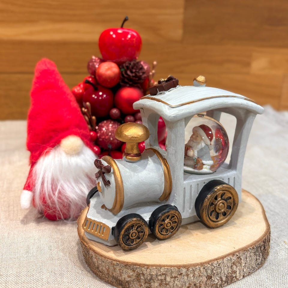 サンタトレインスノードーム | アフタヌーンティー公式通販サイト