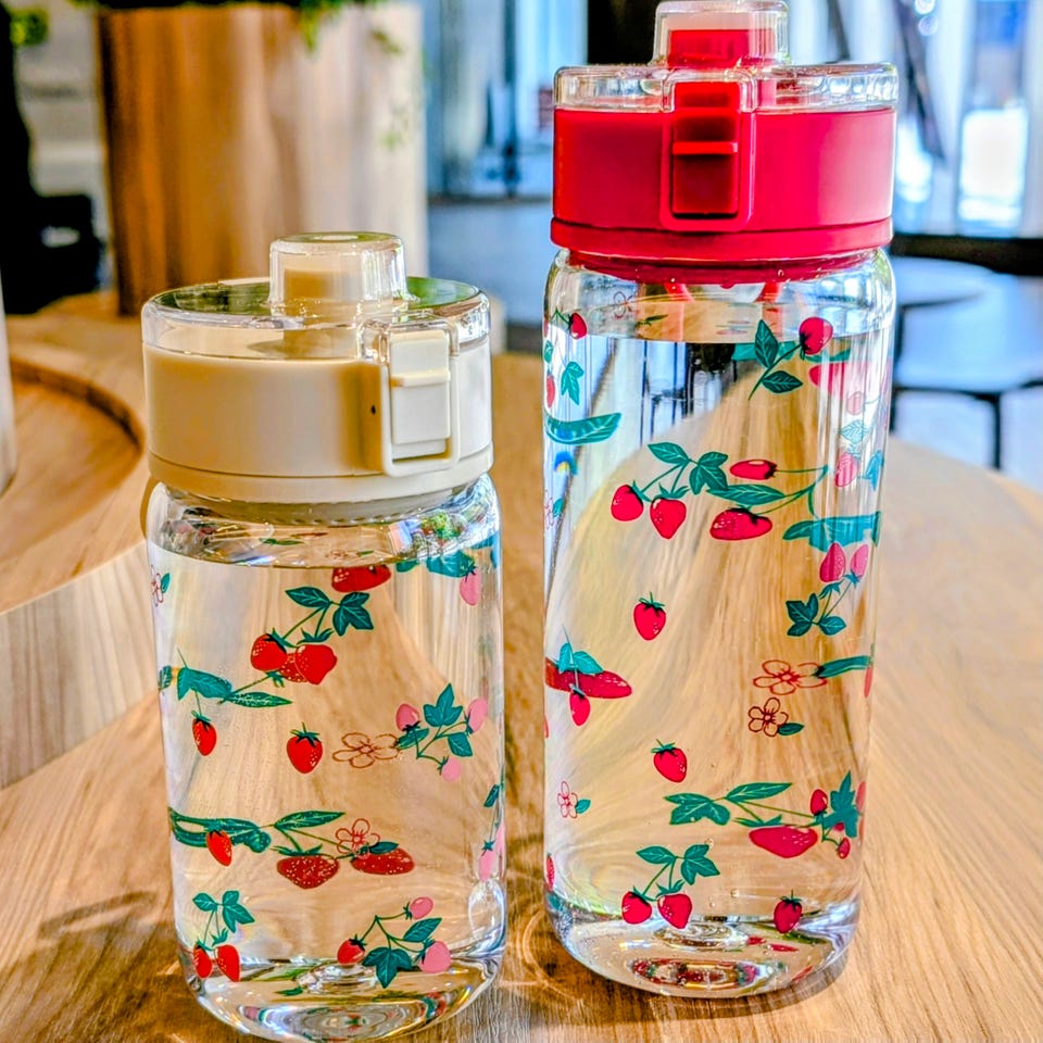 ストロベリーワンタッチクリアボトル400ml | アフタヌーンティー公式