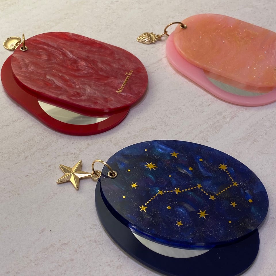 ストロベリーケース付きアクリルスライドミラー | アフタヌーンティー