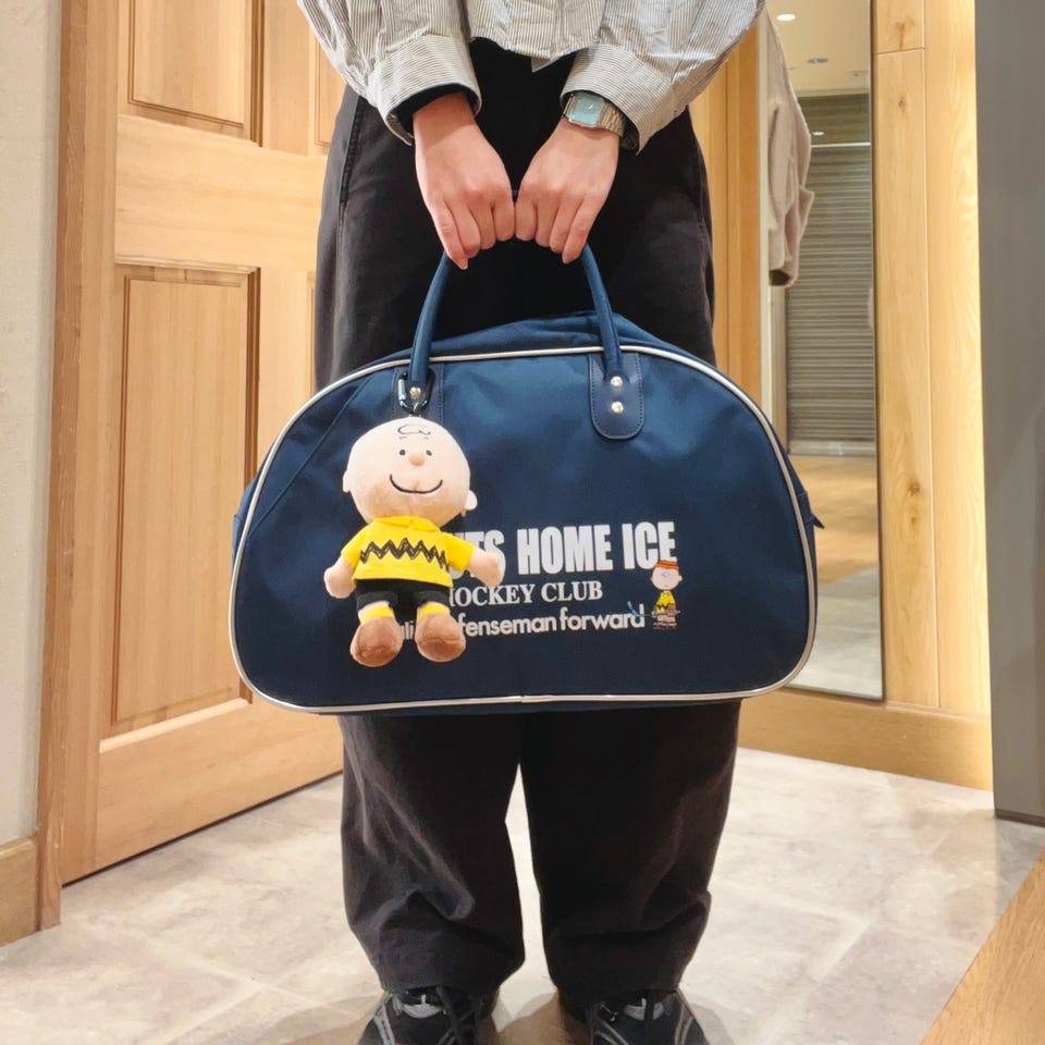 ぬいぐるみケース付きショッピングバッグ/PEANUTS | アフタヌーン
