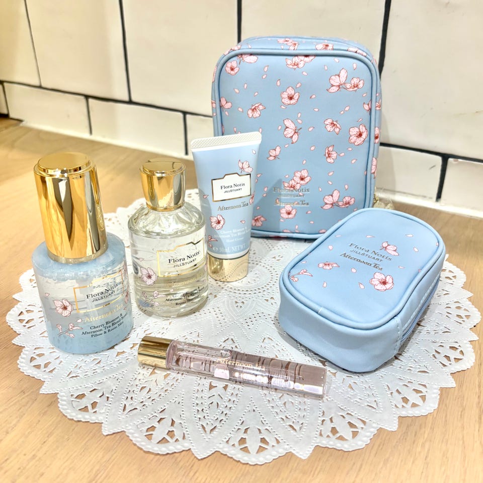 ハンドクリームチャーム/Flora Notis JILL STUART | アフタヌーン