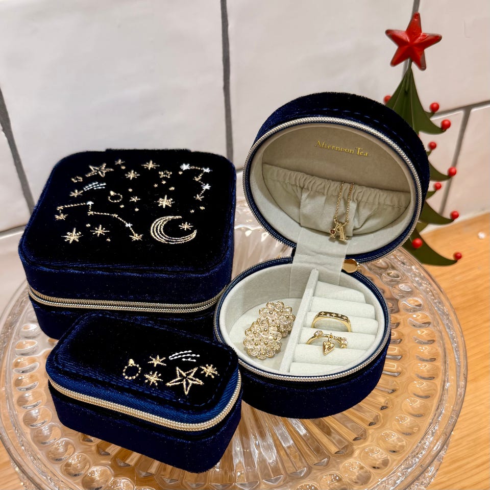 【美品】アフタヌーンティー スピンスツール  廃盤 希少品 美品】アフタヌーンティー スピンスツール 廃盤 希少品 ガルト