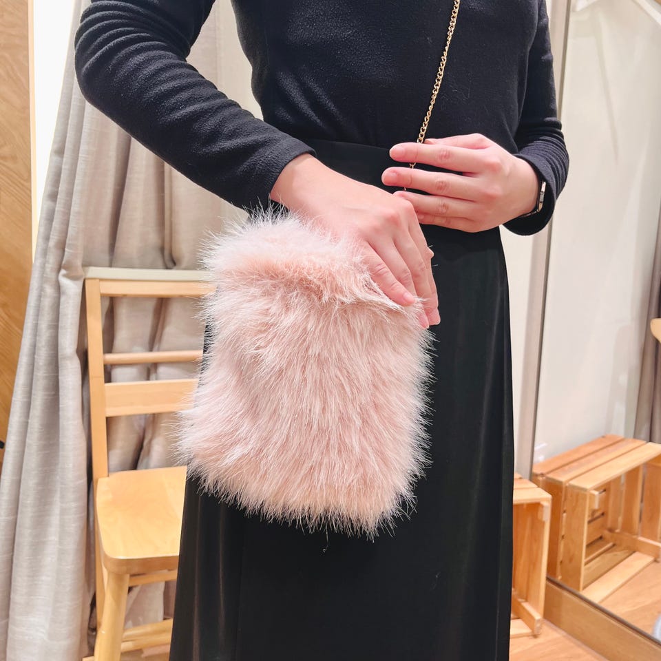 ✨️極美品✨️ A+P アテンペ ファー ショルダーバッグ 楽天市場】シルバーフォックス ファー ショルダーバッグ ポシェット 本