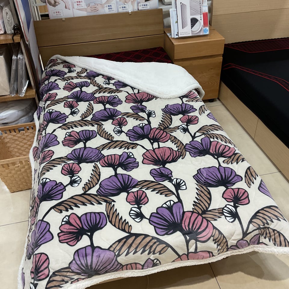 真綿掛け布団（厚め）│掛け布団（厚め/冬向け）│掛け布団│nishikawa