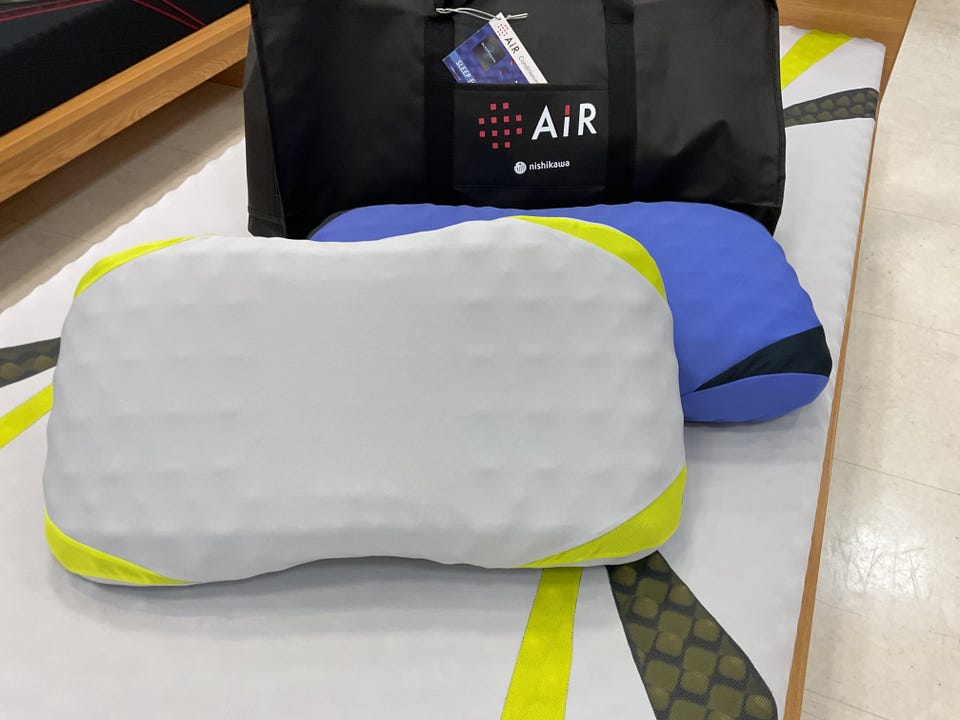 エアー3D] ピロー （低）61×34×11cm グレー 側地：ポリエステル100