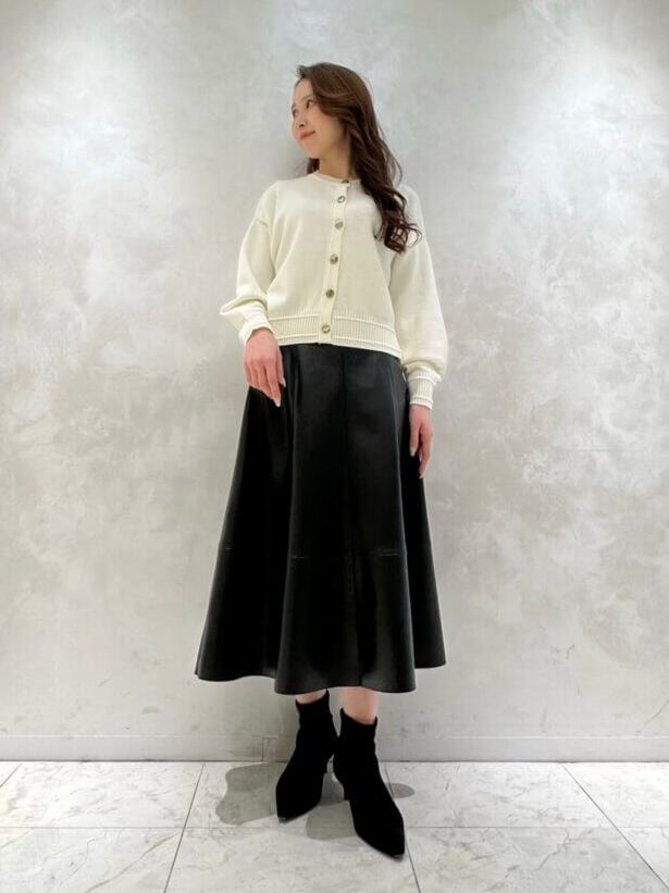 BLENHEIM ブレンヘイム　フェイクラムスキンレザーロングスカート　黒XS BHスタッフコーデ / いつでも頼りになる定番の“フェイクラムスキン