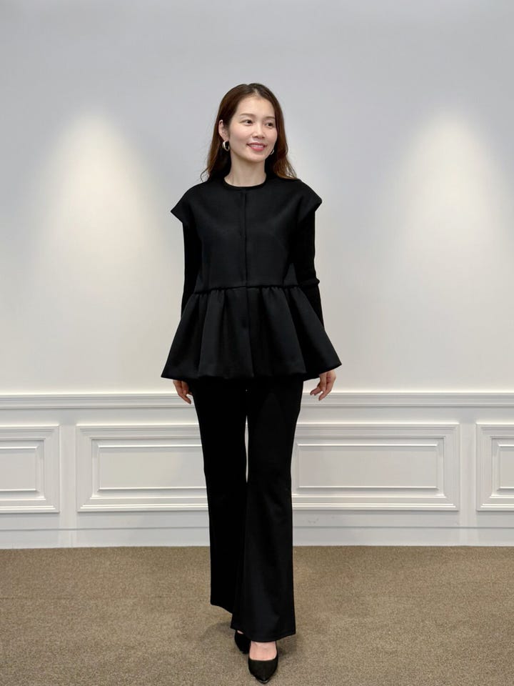UVカットストレッチポンチフレアレギンスパンツ: AVENIRETOILE公式通販