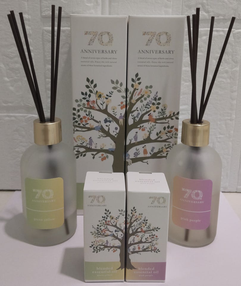 70周年限定商品】7種のアロマのブレンドエッセンシャルオイル ピンク