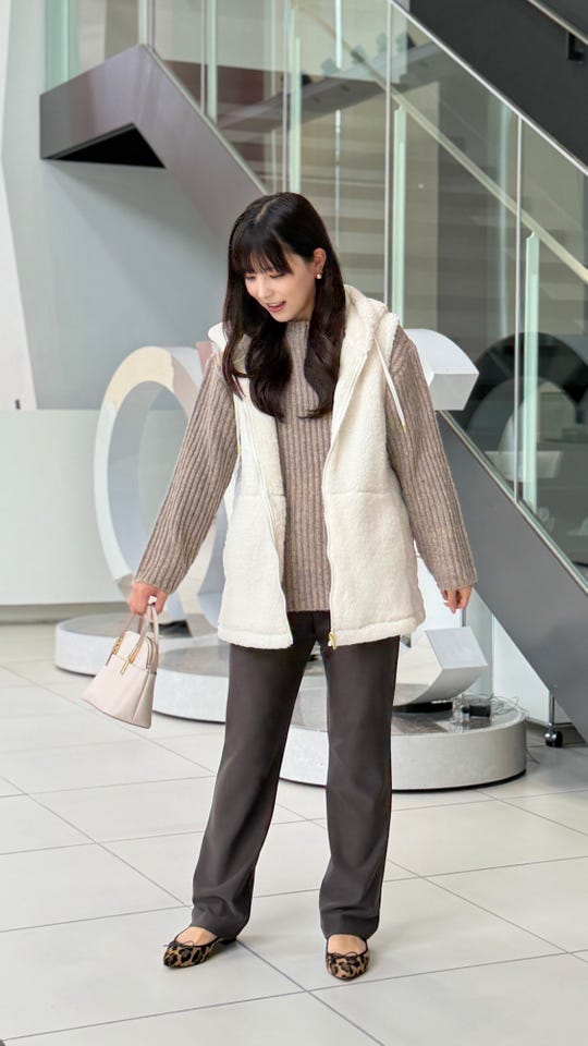 Makana na Kathy ワレアペプラムチュニック マカナナキャシー（Makana