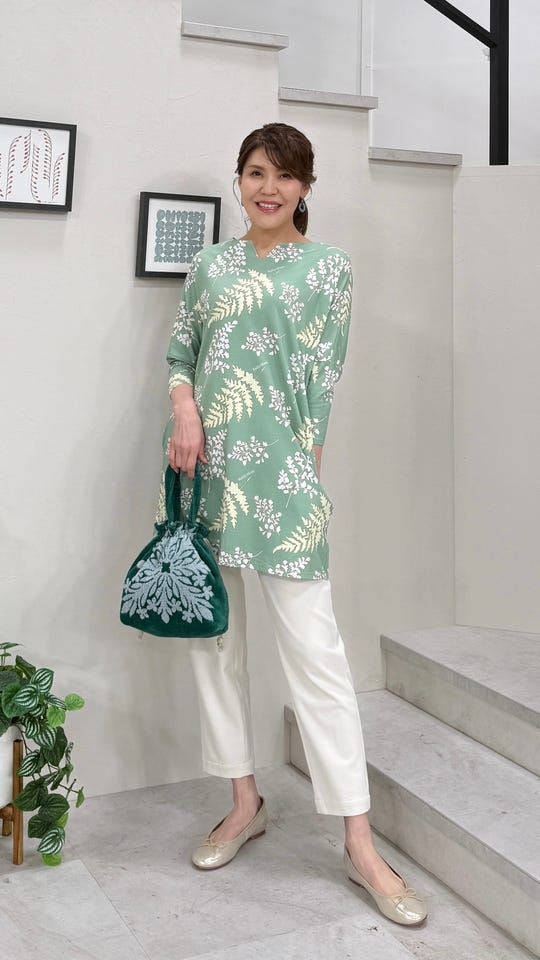 ボツワナ産ダイヤモンドPT3ストーンペンダント 計0.13ctUP - QVC.jp