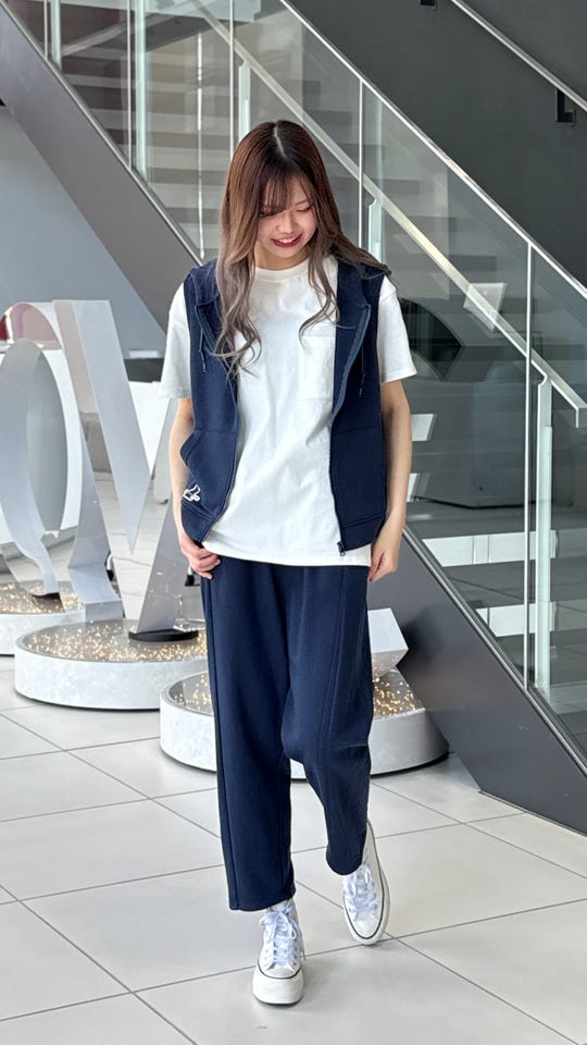 エニワイズ フロント重ねタックツイルストレートパンツ エニワイズ