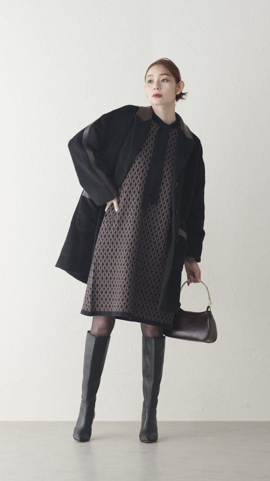 PCD ジャカードラインのモダンニットワンピース ピエール カルダン