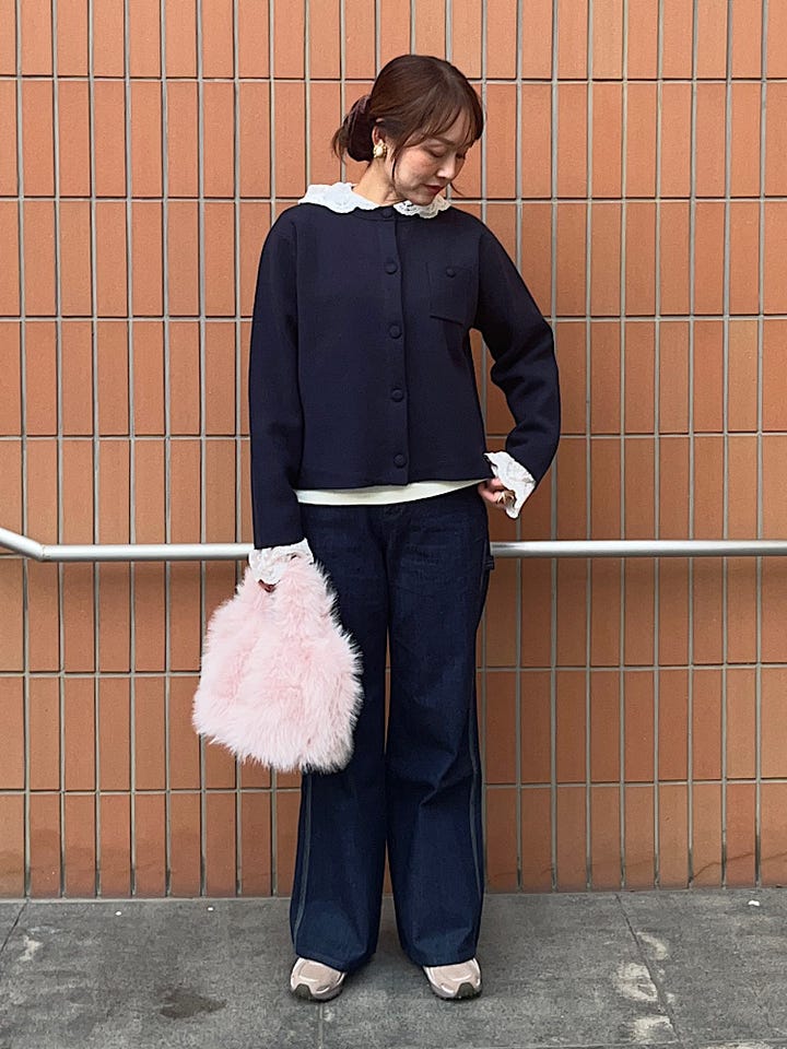 156434
