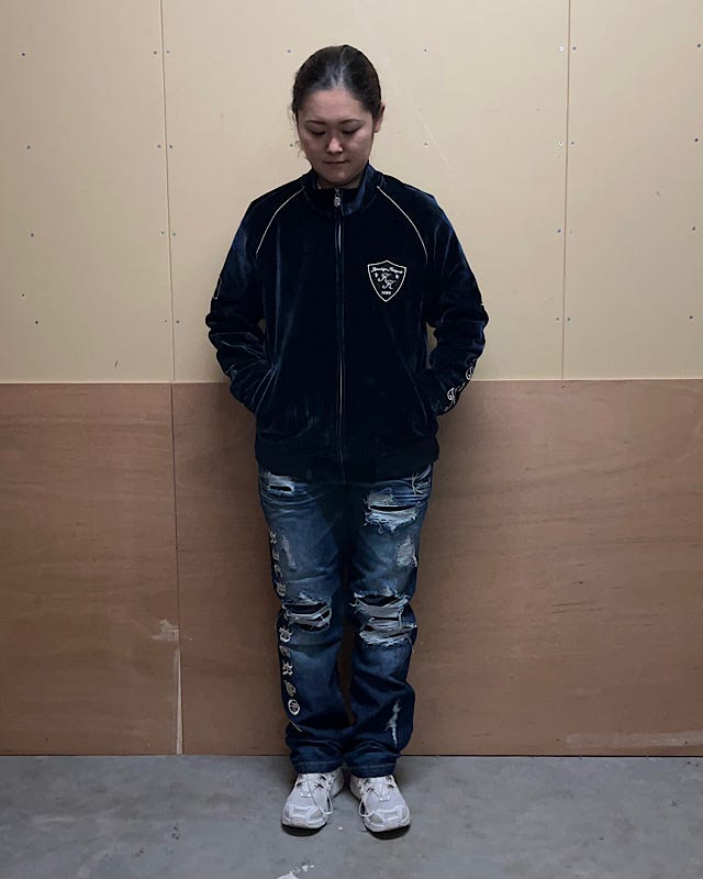 Karl Kani] ダメージ クロス ステッチ デニムパンツ | PEET ONLINE STORE