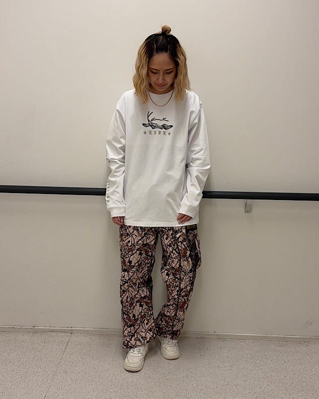 Karl Kani] ゴールドクロス エンブレム ロンT | PEET ONLINE STORE